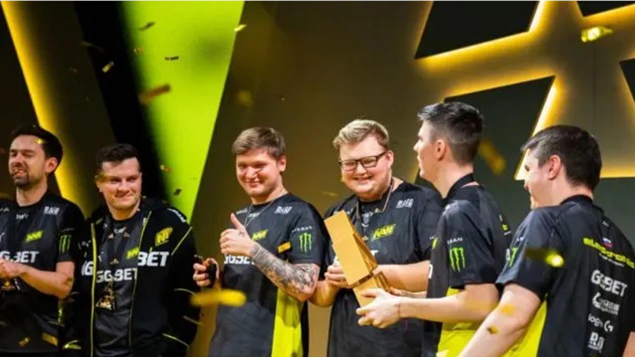 体采访中 体采访中