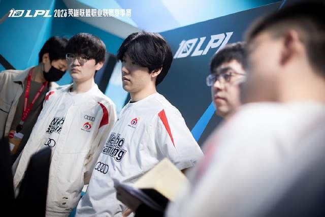 人球员生涯 人球员生涯