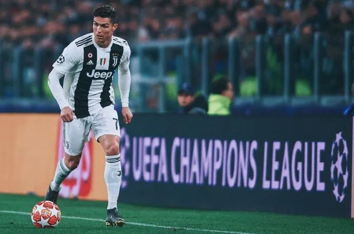 当欧冠灯光 当欧冠灯光