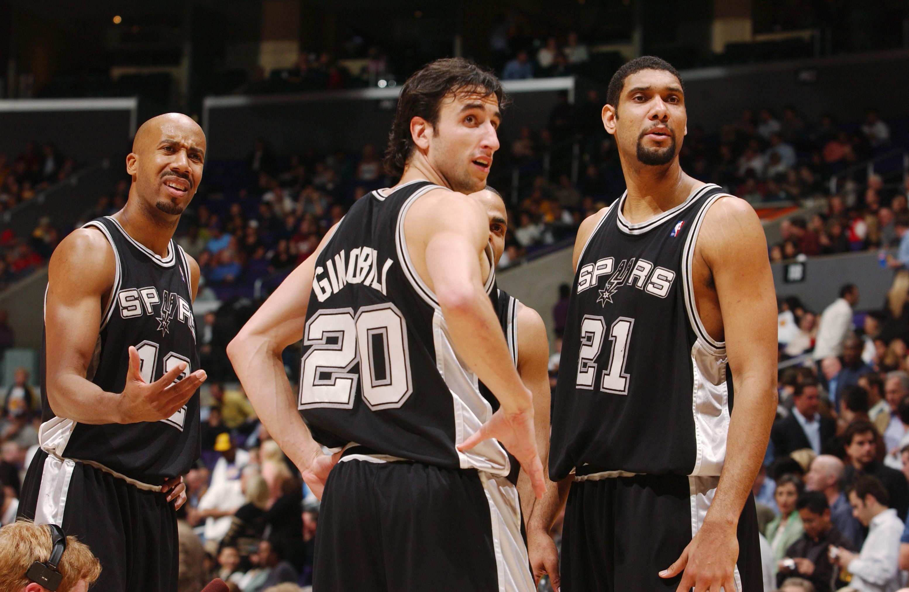 律堆叠而成 律堆叠而成